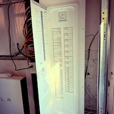 Professional-Electrical-Services-LLC-Completes-200-Amp-Leviton-Panel-Installation-in-New-Haven-CT 0